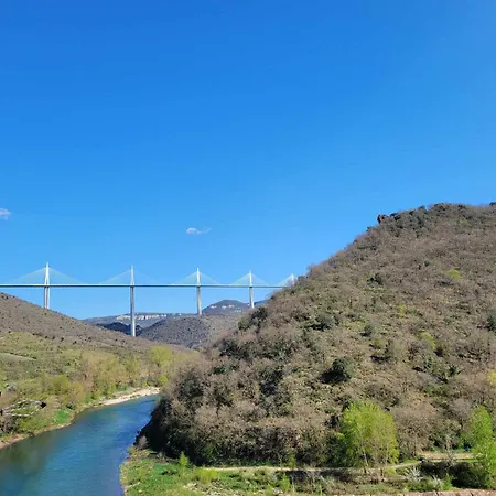 Lou Clapas Dom wakacyjny *